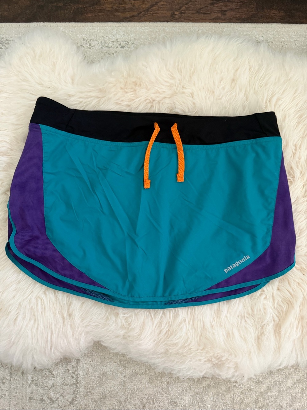 Patagonia Teal Skort with Purple Panels and Black Waistband Womens Sz M